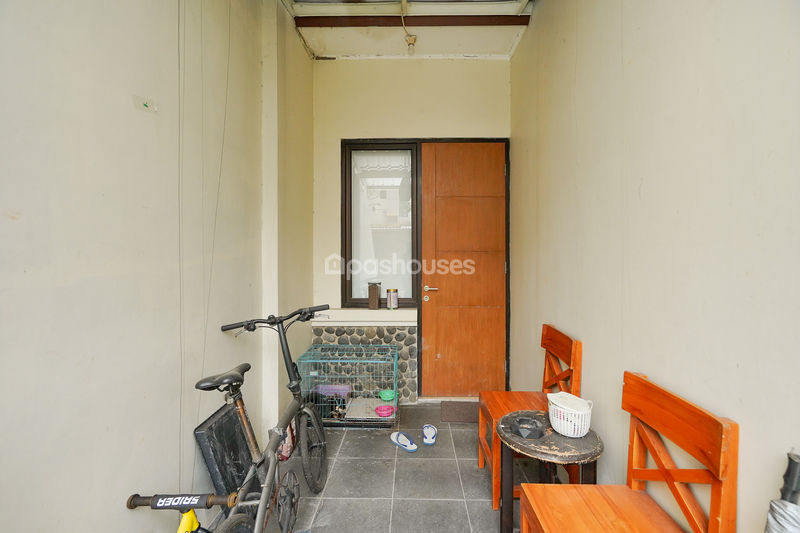 Bali Resort Serpong Cluster Canggu Blok E1 No.10