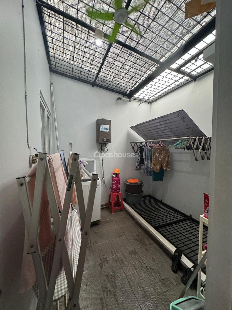 Graha Raya Komplek Graha Bunga Blok GB1
