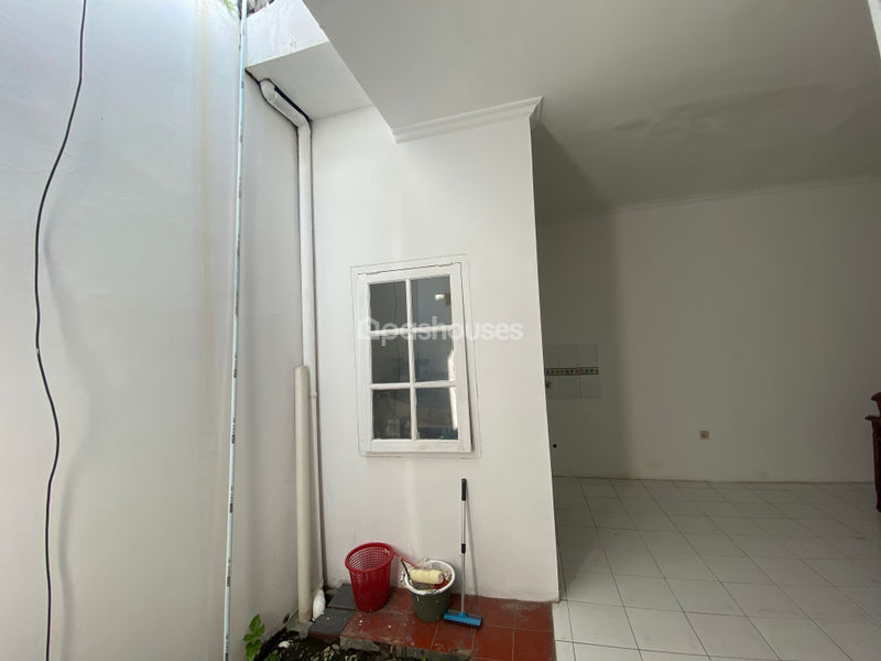 Perumahan Limus Pratama Regency Blok J1 No.47