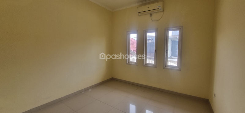 Jalan Gandaria Asri No 99