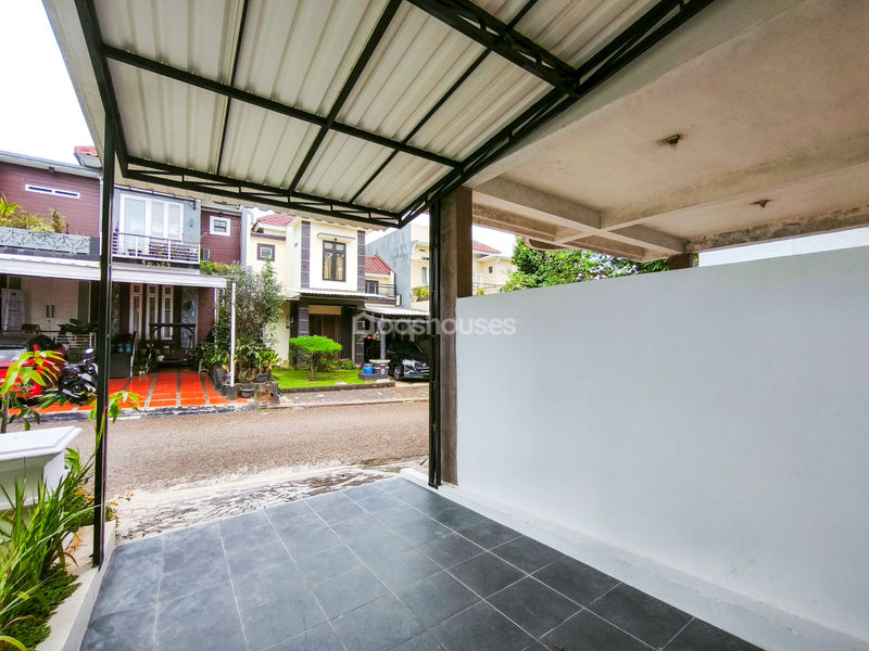 Legenda Wisata Zona Marcopolo Blok A11 No.28