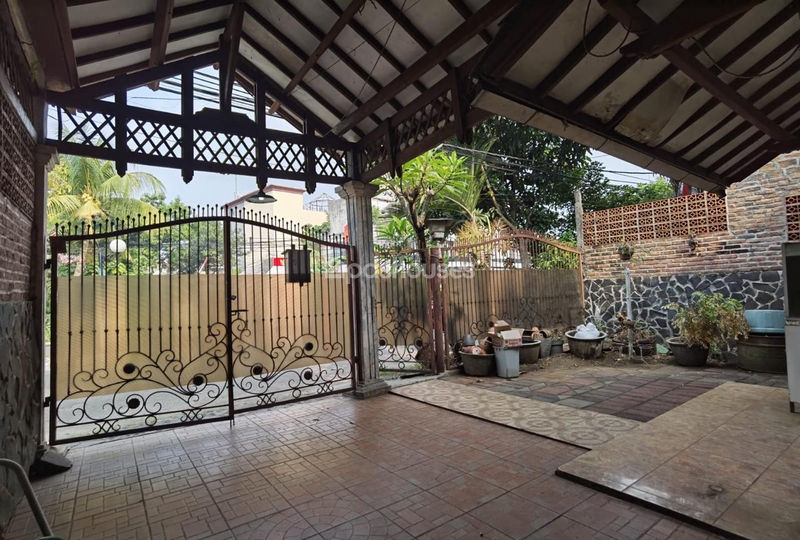 Villa Bintaro Regency