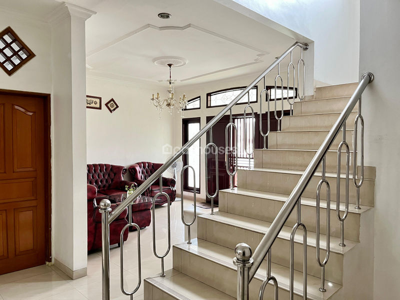 Perumahan Kemang Pratama Blok H11A