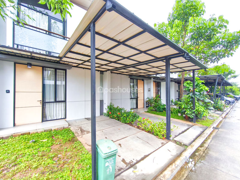 Perumahan Cendana Essence West 1 No.136