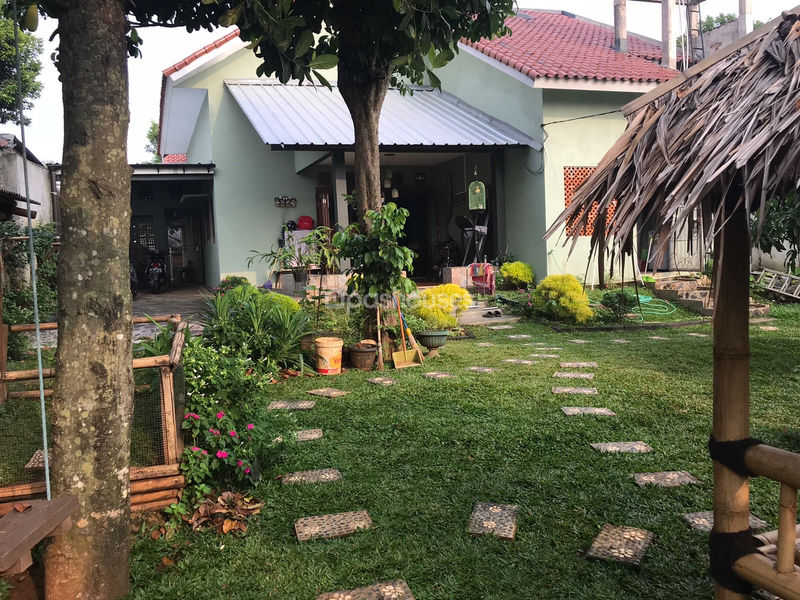 Jalan Cemara Rawakalong No.72 Depok