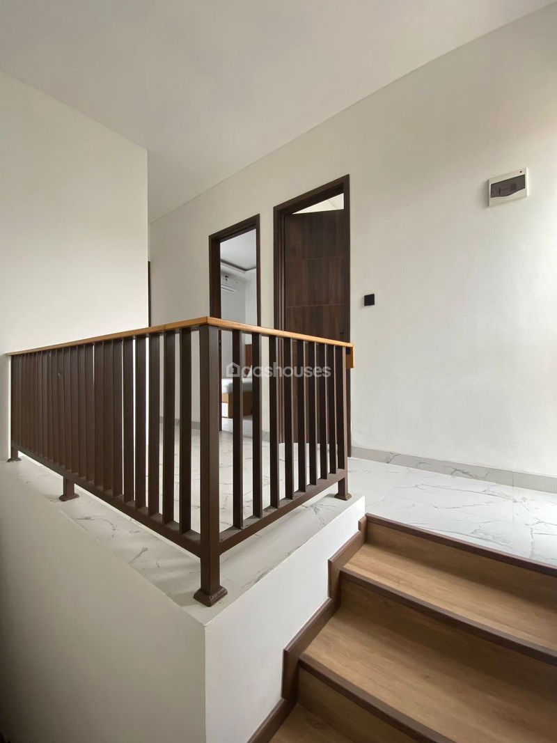  Perumahan Araya Living Cilangkap