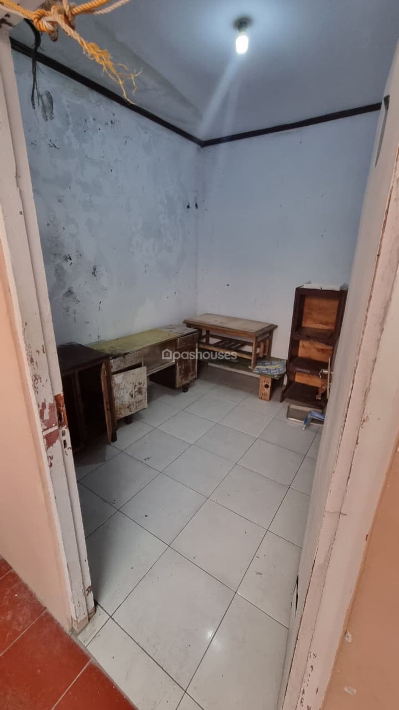 Perumahan Puri Lembah Hijau Blok D 11 No.1