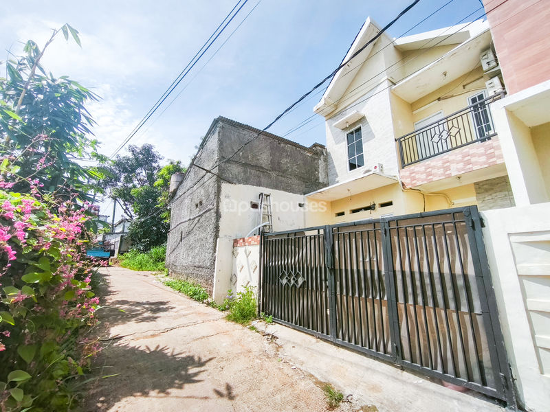 Jalan Kampung Padurenan Bogor