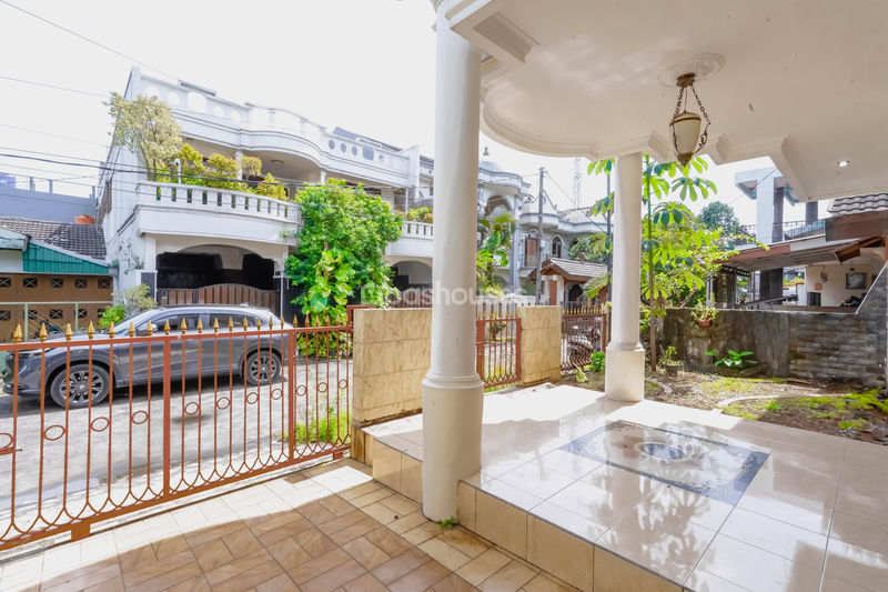 Komplek Pondok Cibubur