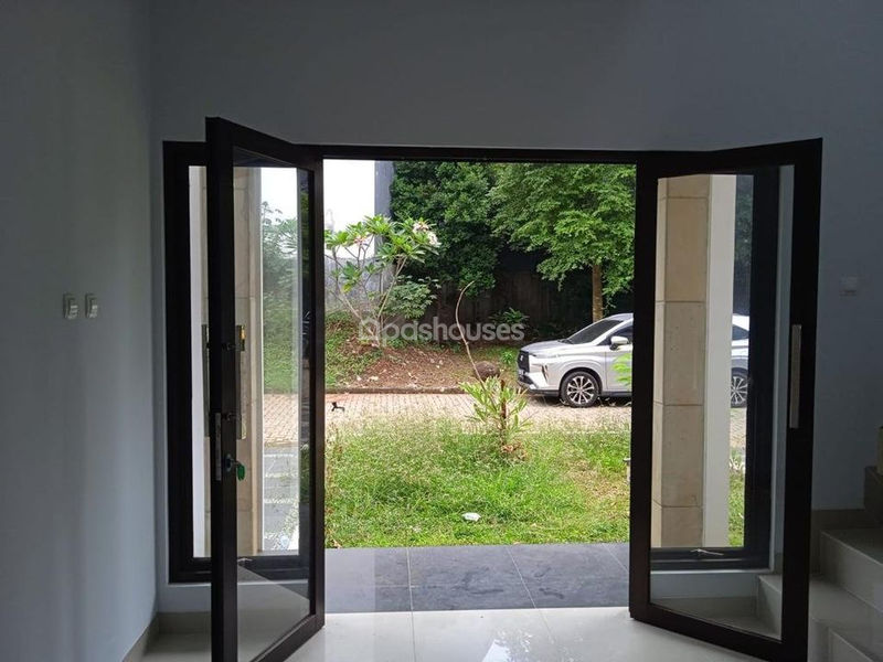 Perumahan Sawangan Green Park Blok E1 No.4