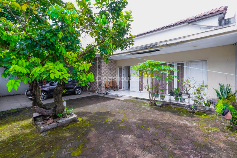 Jalan Rawa Geni Depok