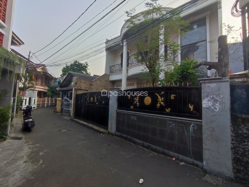 Jalan Batu Alam Jaya Kramatjati