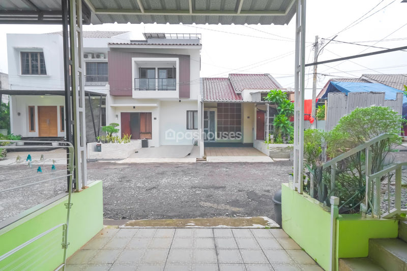 Komplek Trevista Residence Blok B-12