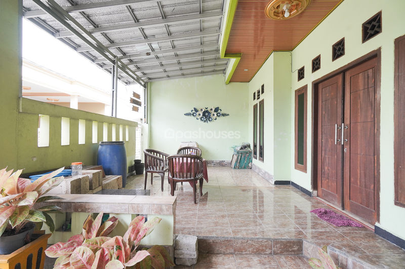 Jalan Nusantara Selatan 2 No.63