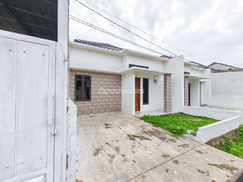 Perumahan Casa De Royal Village