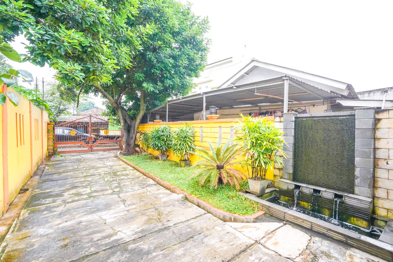 Jalan Gatot Kaca Depok