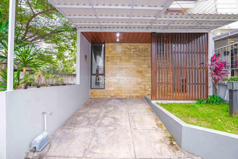 Perumahan Casatorina Townhouse No.18