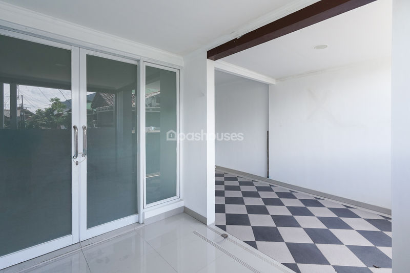 Jalan Nusa Penida 2 No.285 Bekasi