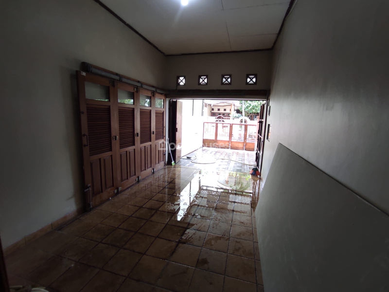 Jalan H. Amar II No.7