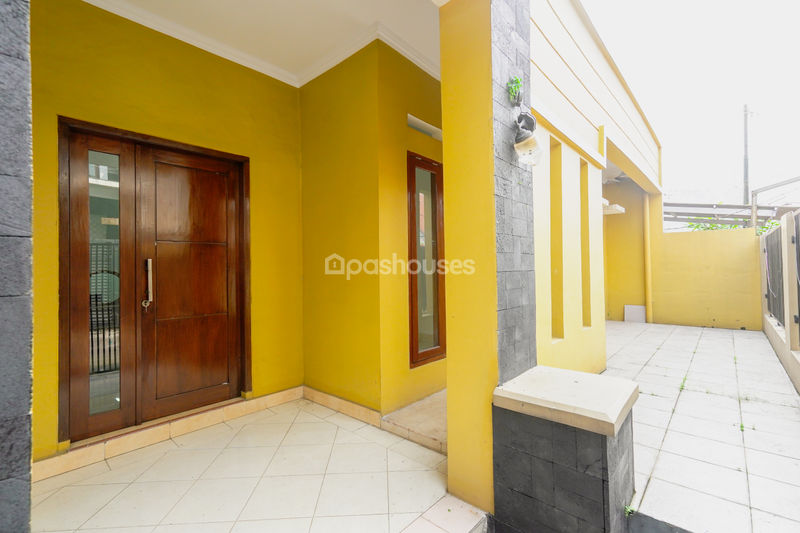 Perumahan Dukuh Zamrud Blok I-21 No.61
