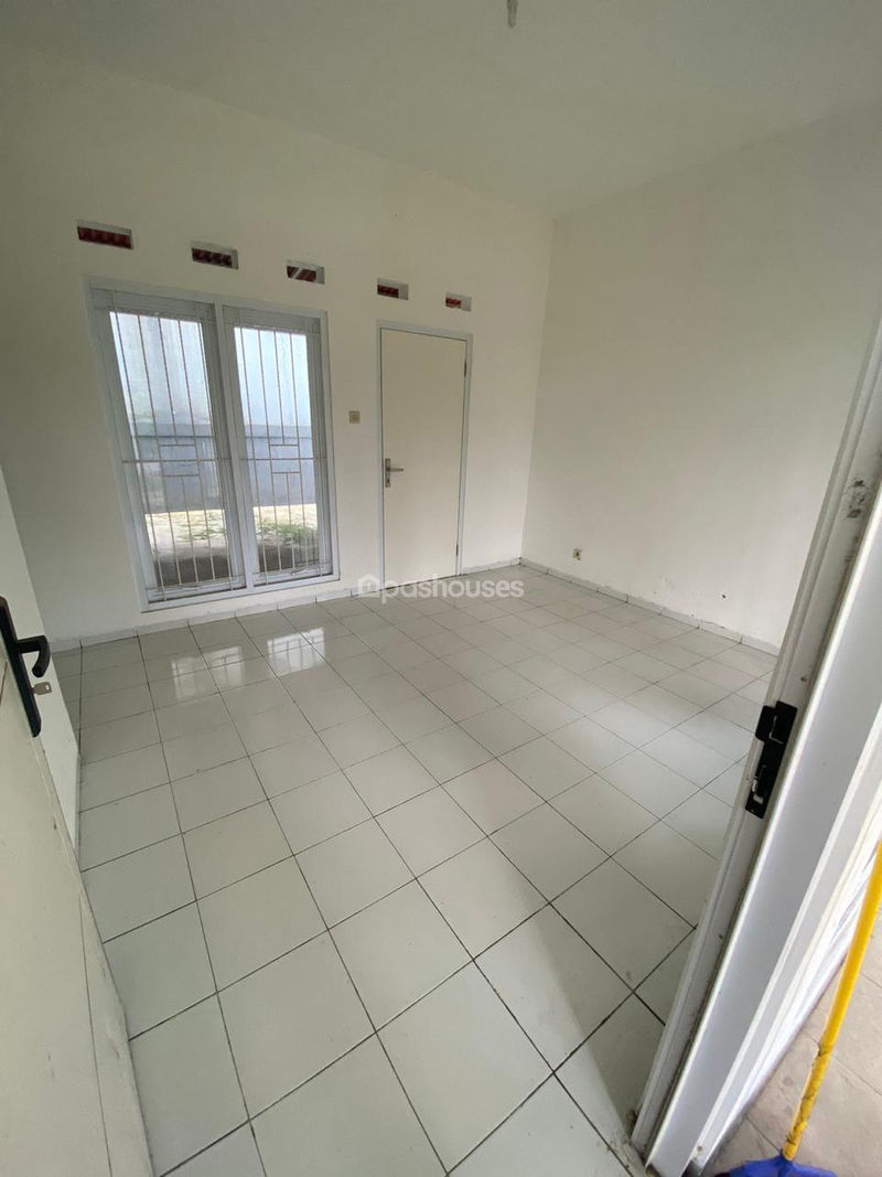 Perumahan Pakuan Regency Cluster Wastukancana Blok EX