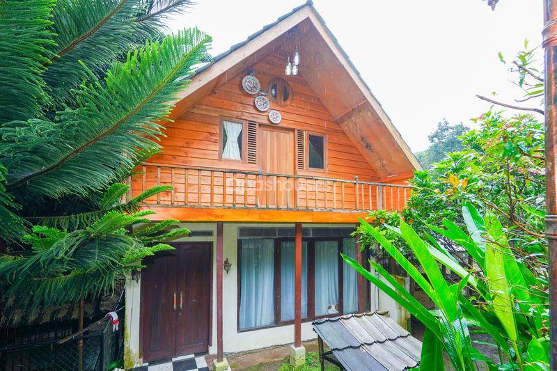 Villa Saung Ibu Bogor