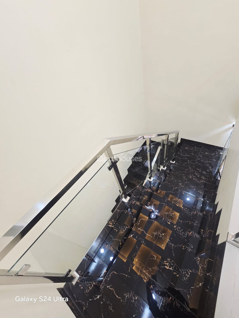 Kota Harapan Indah Blok WI No.20B