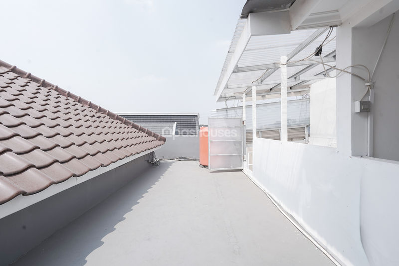 Perumahan Mediterania Regency Cikunir