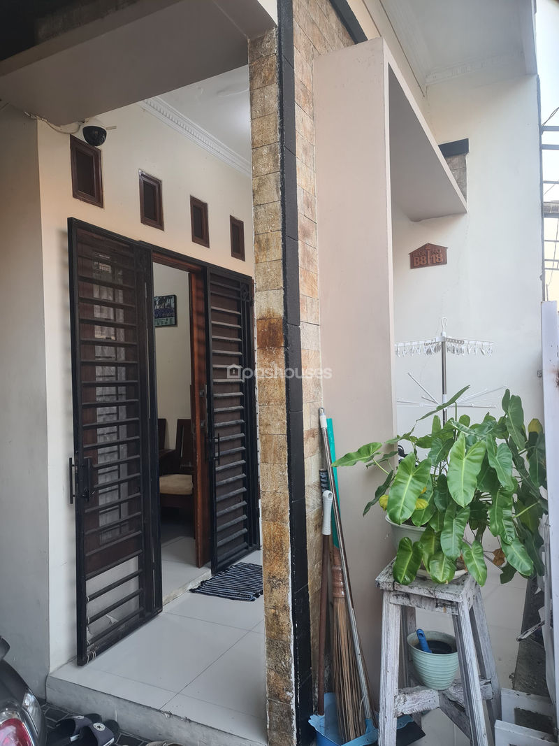 Perumahan Mutiara Gading Riviera Blok B8 No.18