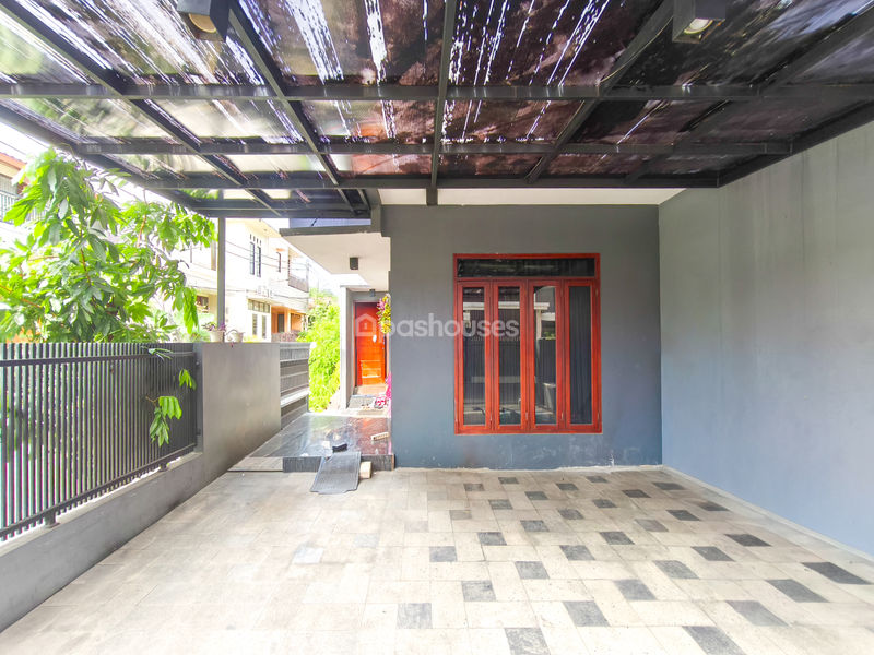 Vila Dago Pamulang Cluster Kintamani Blok G14 No.1
