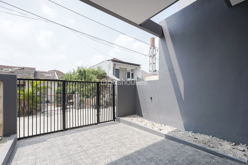Kota Harapan Indah Blok YC No.11