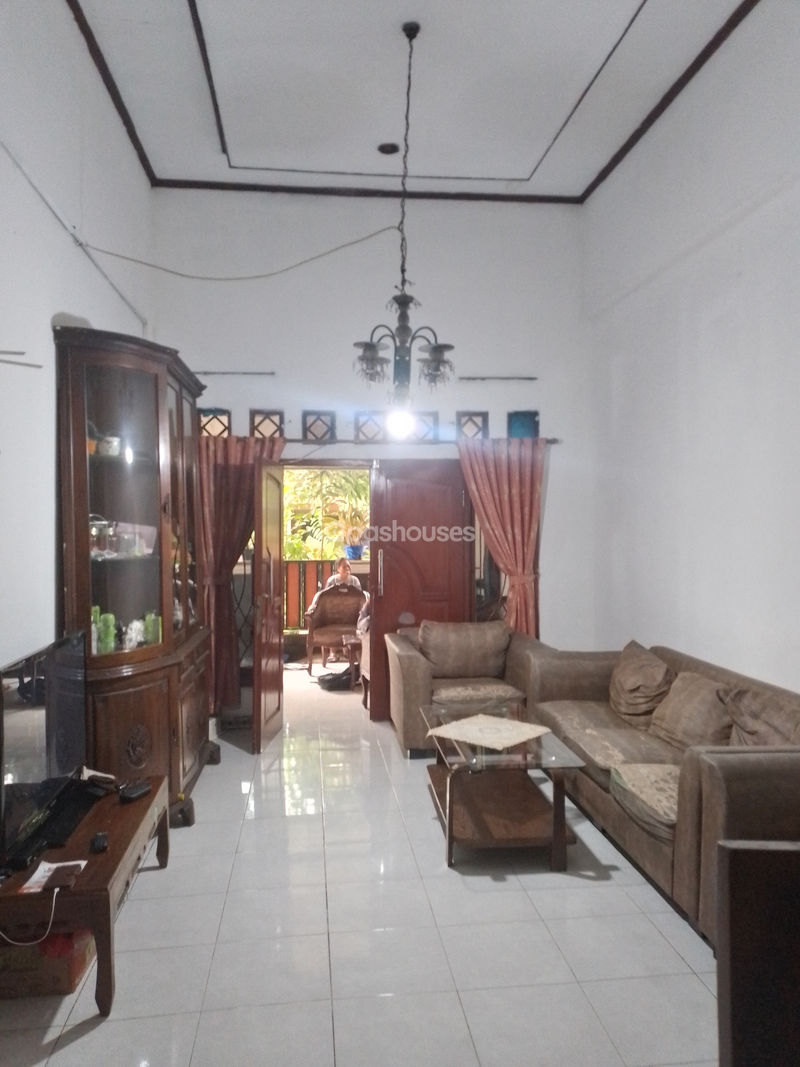 Perumahan Taman Serua Blok E1 No.2