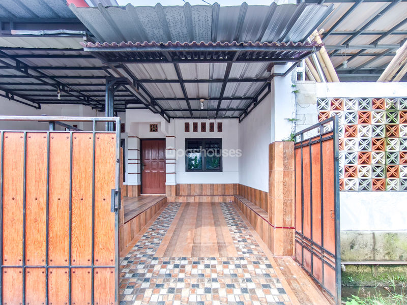 Perumahan Puri Delta Kencana Blok J No.6