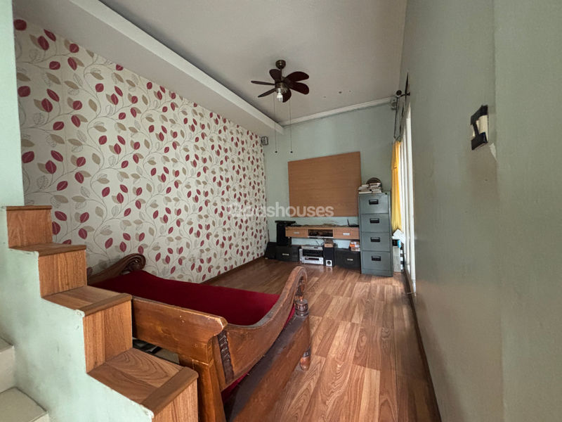 Islamic Village Karawaci Cluster Munawarah Blok K11 No.6