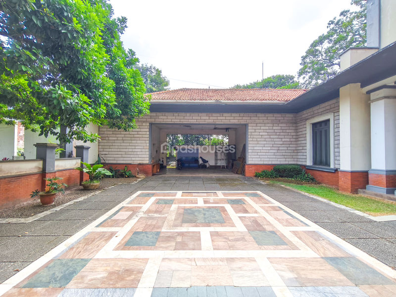 Jalan Taman Mercurius No.6 Ciputat Timur
