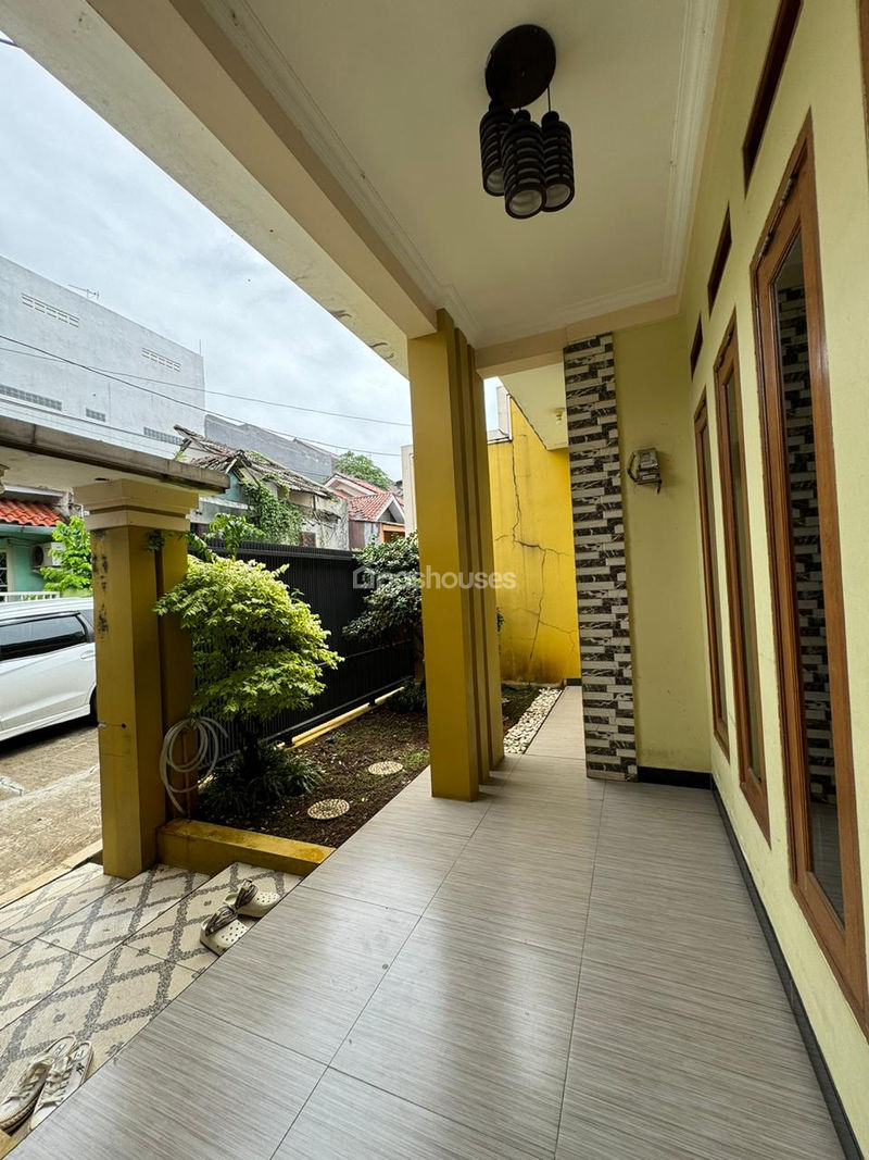 Perumahan Acropolis Karadenan Blok FR