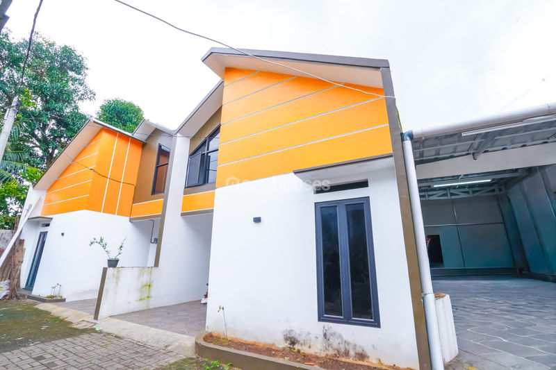 Jalan Caringin Rangkapan Jaya