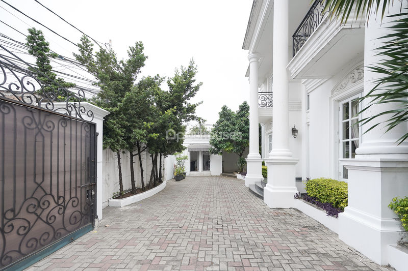 Jl. Cipinang Cempedak 2 No. 1D, Jatinegara, Jakarta Timur