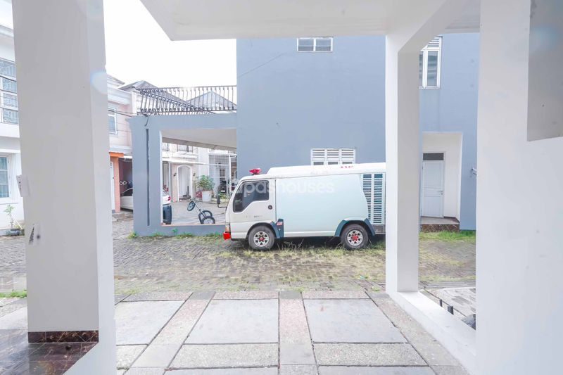 Perumahan Royal Margonda Riverside