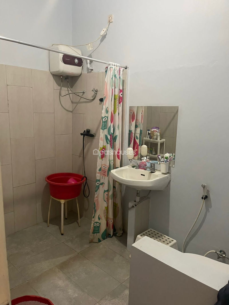 Jalan Lestari VI No.18A