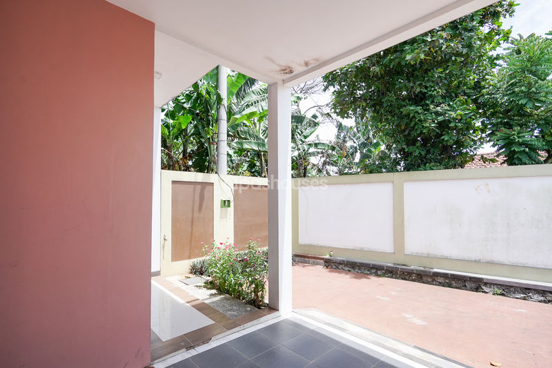 Perumahan Royal Bojongsari Residence Blok B No.10