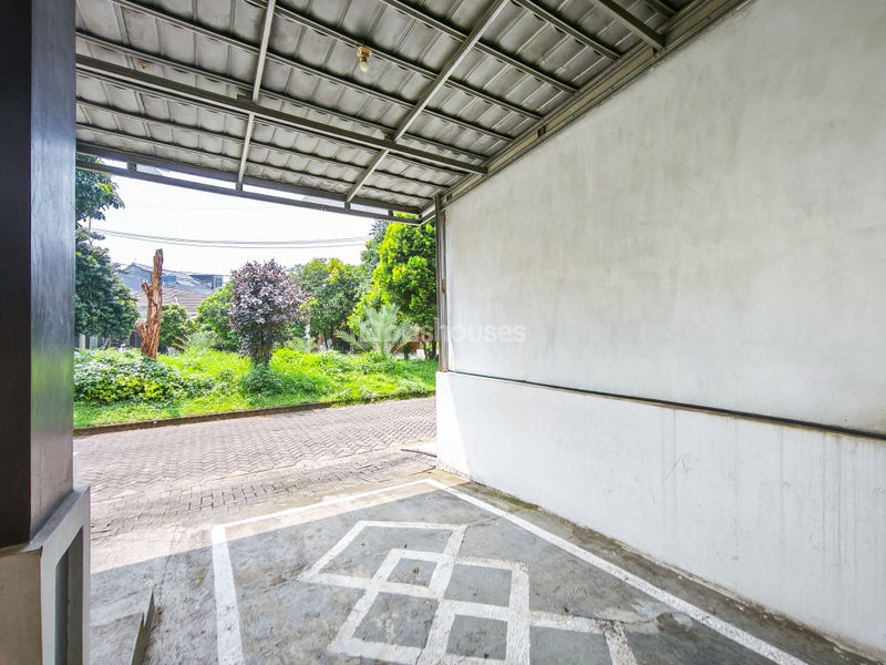 Erfina Kencana Regency Cluster Taman EK Playground No.18