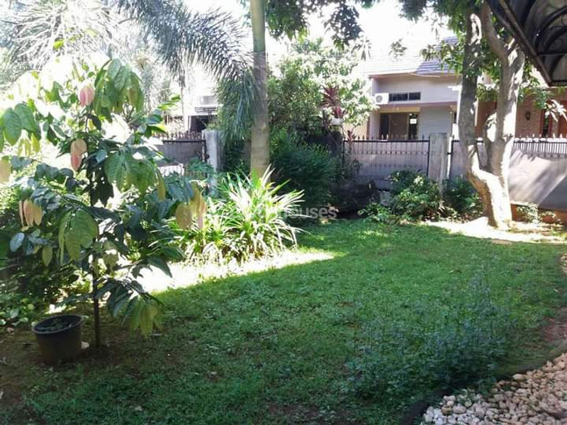 Villa Inti Persada Cluster The Regent Blok B5