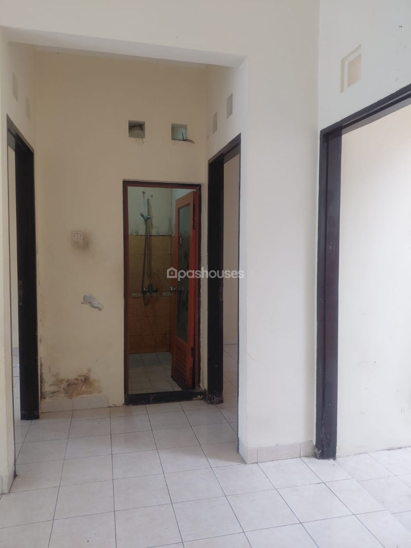 Graha Raya Cluster Celesta Blok I No.17