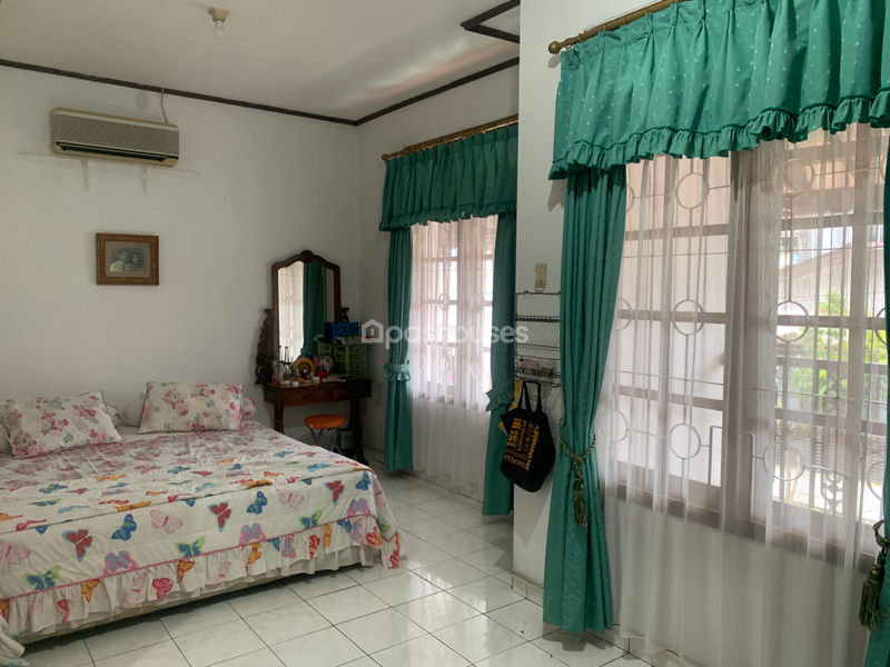 Perumahan Bukit Cirendeu II No. 6