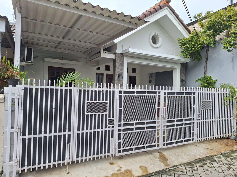 Jalan Hasyim Ashari Blok D No.79
