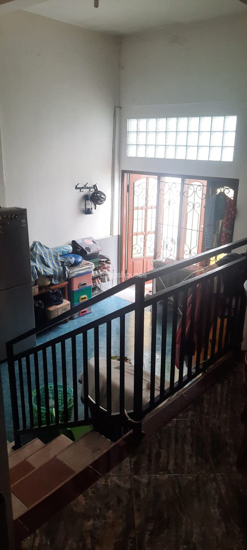 Perumahan Bukit Rivaria Sawangan Blok D4 No.27