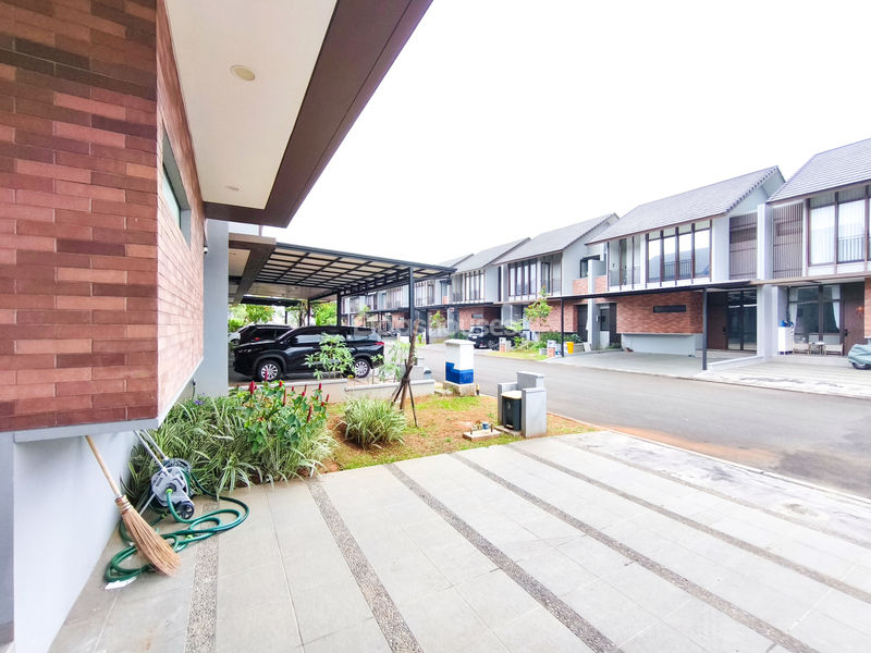 Perumahan Suvarna Sutera Cluster Andara