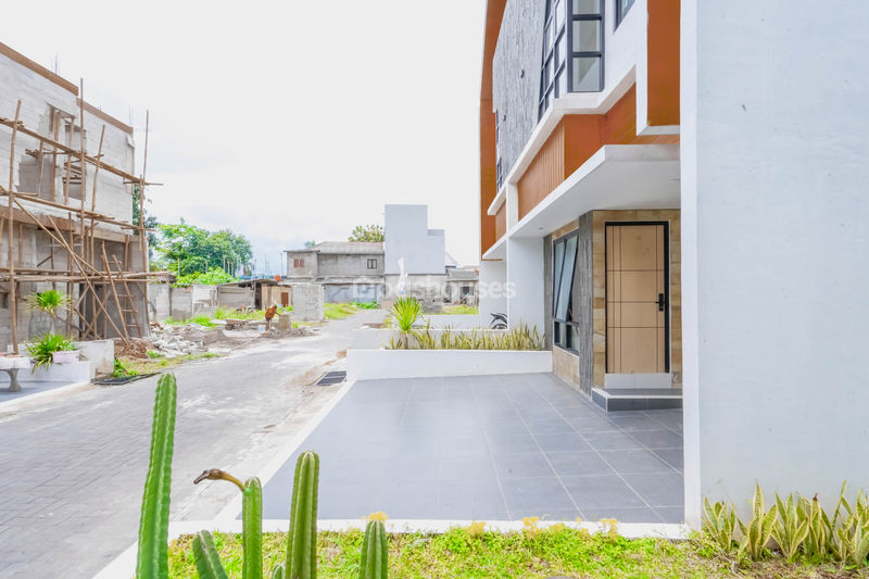 Narafa Residence