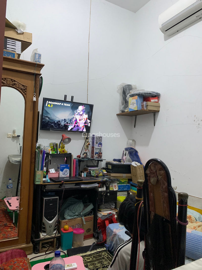 Jalan Raya Rawa Indah Depok